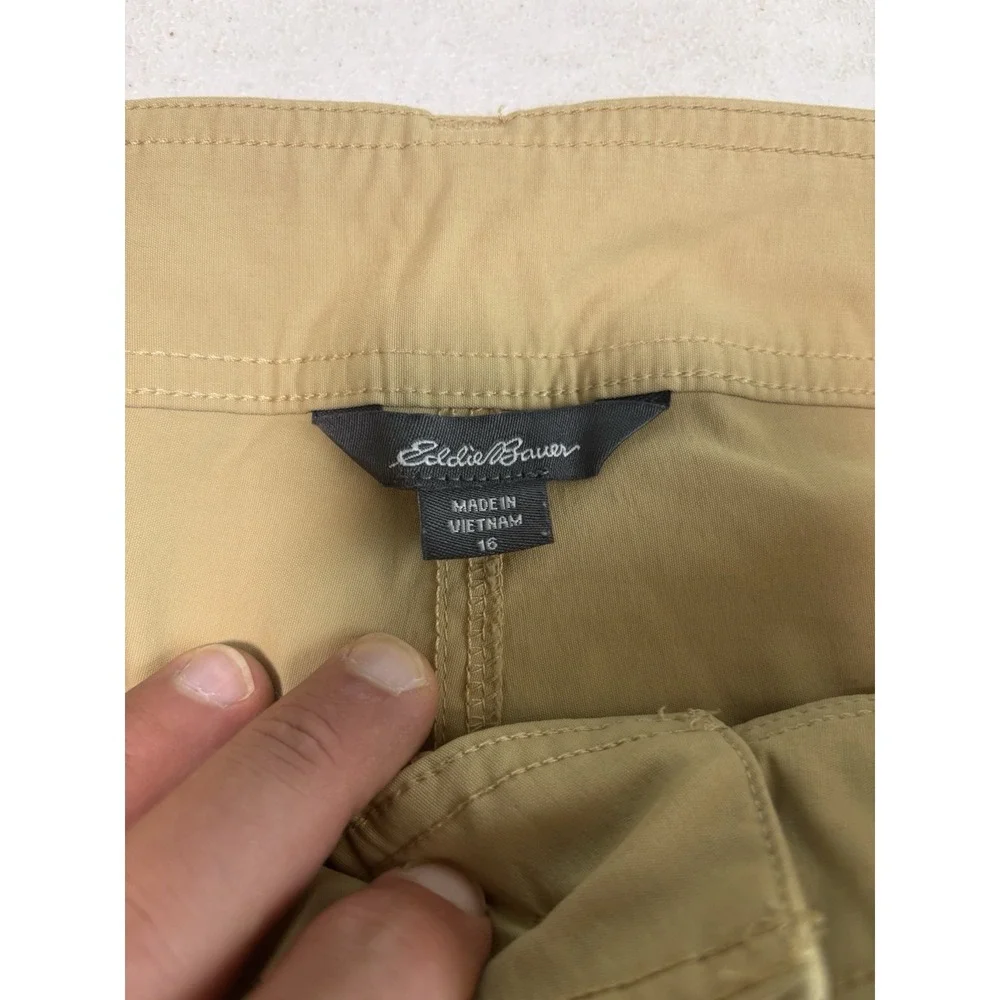 Eddie Bauer Womens Cargo Pocket Style Shorts Size 16 Khaki And‎ Blue Gorpcore